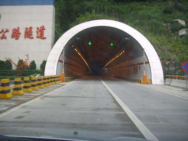 邁世高速公路隧道機電與環(huán)境安全監(jiān)控系統(tǒng)